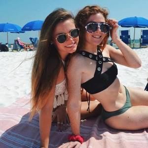 Meet your Posher, Jaclyn